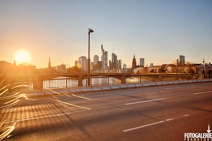 Sonnenuntergang Frankfurt Skyline