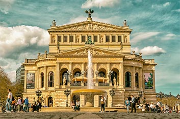 Frankfurt Special Look Portfolio